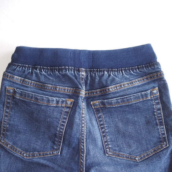 Boys Old Navy blue jean shorts - Picture 2 of 7